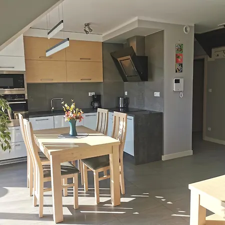 شقة Apartament Sloneczne Wybrzeze